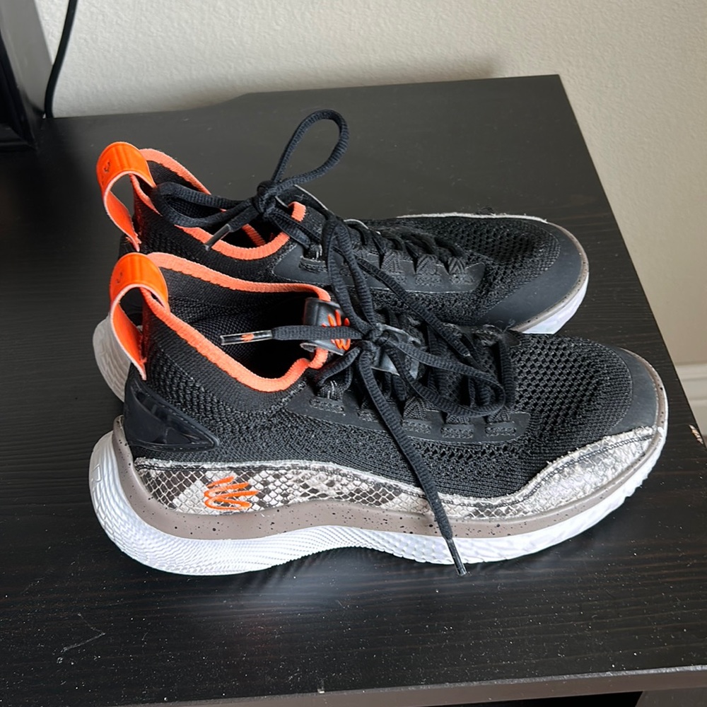 Under armor curry kids shoes